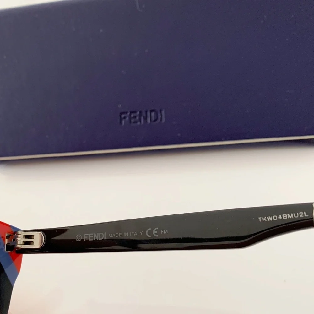 Fendi Glasses, New - Picture 14 of 14